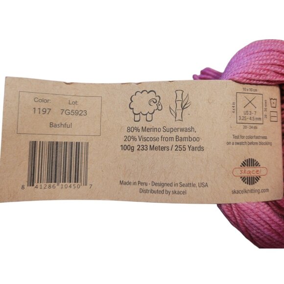 Sueno Worsted Yarn in Bashful by HiKoo LOT - Picture 4 of 5